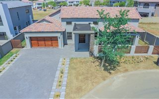 3 Bedroom House in La Como Lifestyle Estate