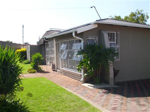 3 Bed House in Homestead