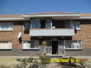 2 Bed Flat in Three Rivers