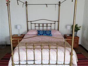 5 Bed House in Paradise Beach