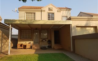 3 Bedroom House in Equestria