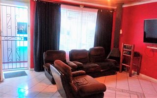 3 Bedroom House in Woodlands