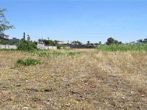 479 m² Land available in Sunbird Park