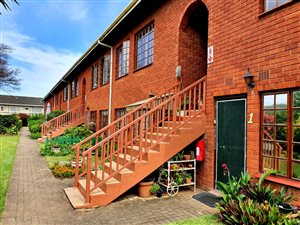 2 Bed Apartment in Scottburgh Central
