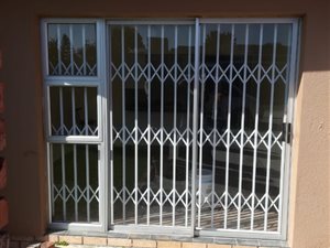 2 Bed Flat in Overbaakens