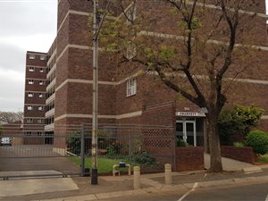 2 Bed Apartment in Wonderboom South