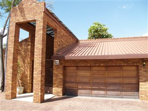 5 Bed House in Ruimsig