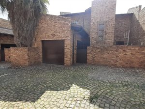 3 Bed Townhouse in Mayfield Park