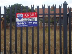 450 m² Land available in Soshanguve