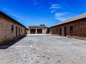2 Bedroom Townhouse in Kimberley