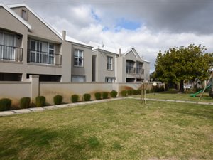 3 Bed Townhouse in Durbanville