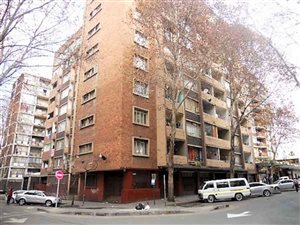 Studio Apartment in Joubert Park
