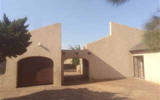 3 Bedroom House in Lethlabile