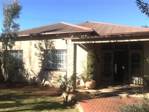 4 Bed House in Malvern East