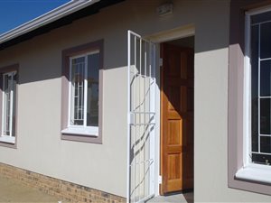 3 Bed House in Mohlakeng