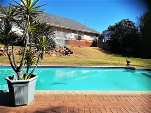 4 Bed House in Florida Hills