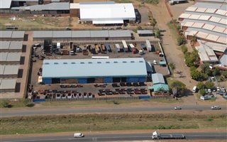 2270 m² Commercial space in Zandfontein AH