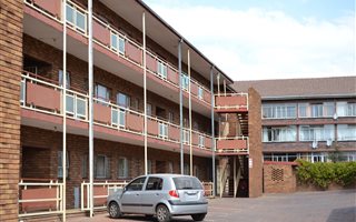 2 Bedroom Apartment in Pretoria Gardens
