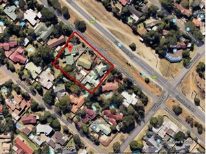 Commercial space in Constantia Park