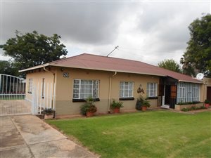 3 Bed House in Fishers Hill