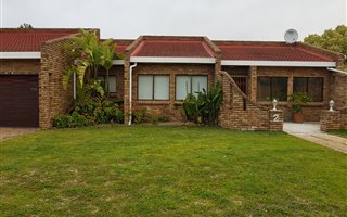 4 Bedroom House in Welgelegen