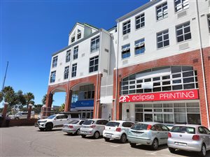 129 m² Commercial space in Gardens