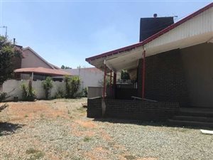 3 Bedroom House in Ridgeway