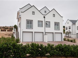 3 Bed House in Welgevonden Estate
