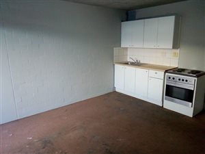 1 Bed Apartment in Wynberg