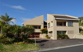 3 Bedroom House in Rexford