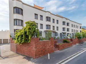 2 Bed Apartment in Roundhay