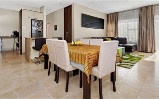 2 Bedroom Townhouse in Oaklands