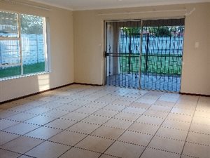 3 Bed House in Struisbult