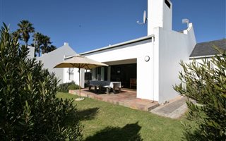 3 Bedroom Townhouse in Shelley Point