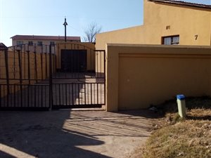 3 Bed House in Eldorado Park
