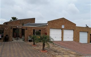 3 Bedroom House in De Oude Spruit