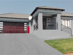 3 Bed House in Amandasig