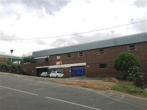1000 m² Commercial space in Verulam Central