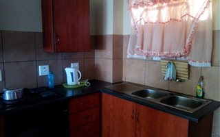 2 Bedroom Flat in Clarina