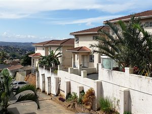 2 Bed Flat in Verulam