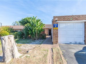 2 Bed Townhouse in Kuilsriver