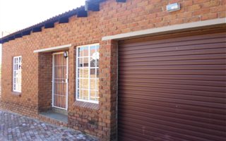 3 Bedroom Townhouse in Welgelegen