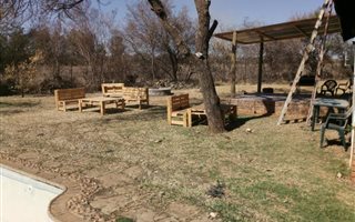 1 m² Farm in Kameeldrift East
