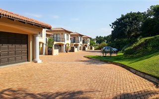 3 Bedroom Townhouse in Umhlali Golf Estate