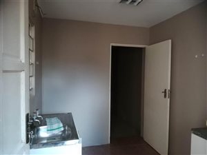 1 Bed Garden Cottage in Carrington Heights