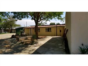 1 Bedroom Garden Cottage in Blue Hills