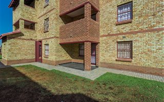 2 Bedroom Apartment in Vorna Valley