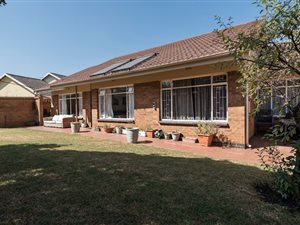 3 Bed House in Wannenburghoogte