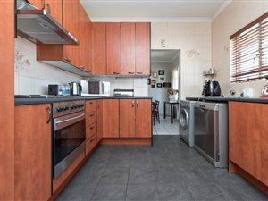 3 Bed House in Wannenburghoogte