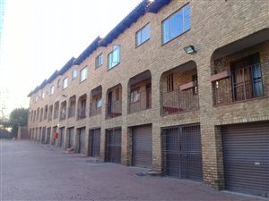 3 Bed Cluster in Bertrams